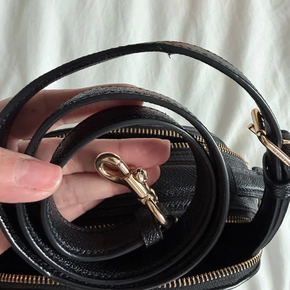 Coach Black Pebbled Leather Dome Crossbody with Gold Hardware - Picture 10 of 10